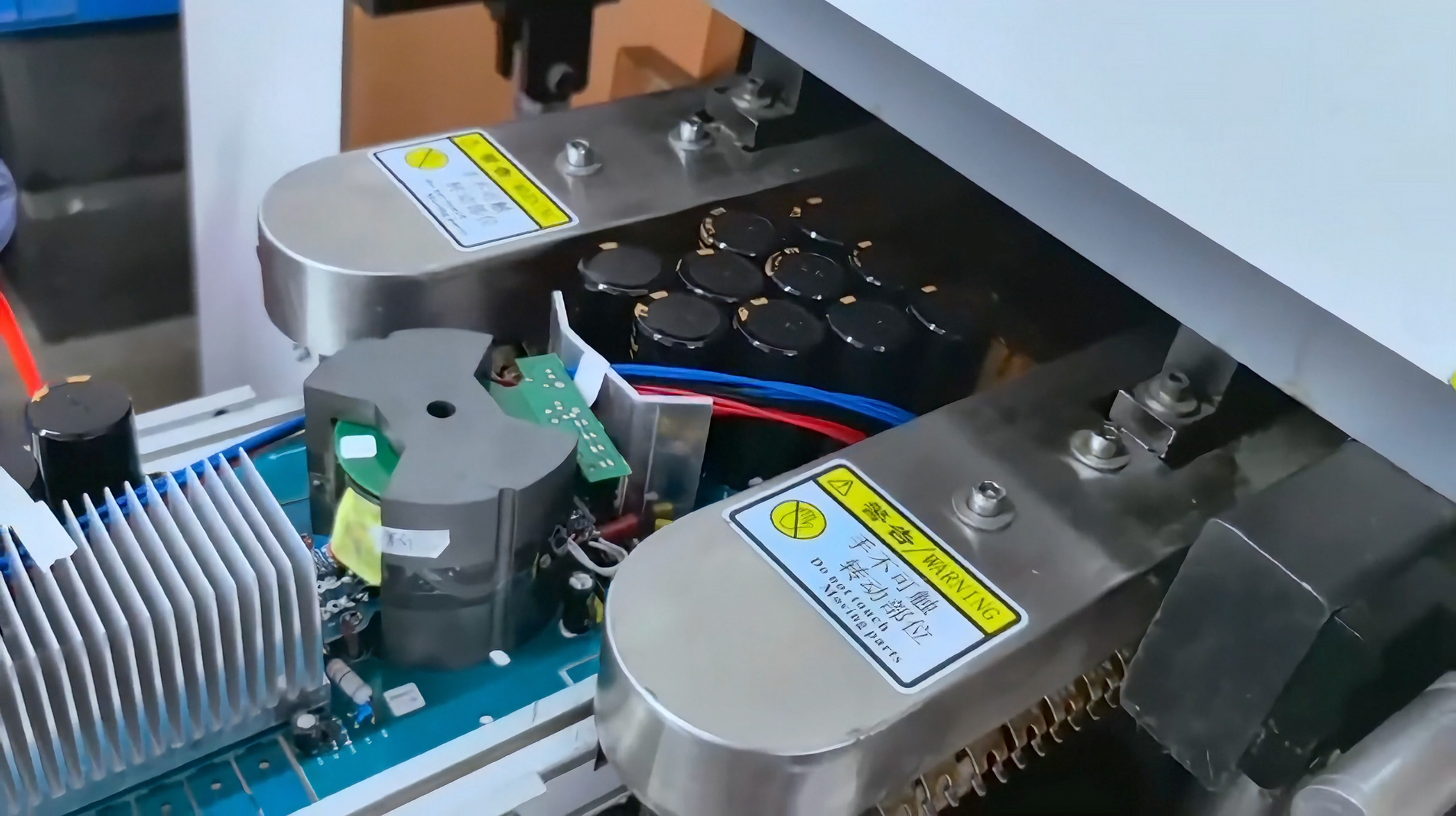 4. Power Supply Wave Soldering